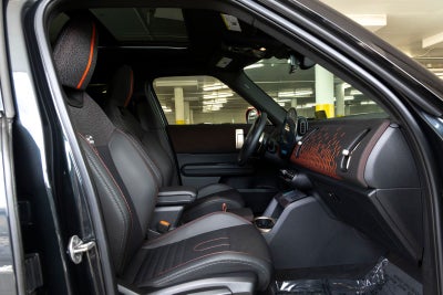 2025 MINI John Cooper Works Countryman Base