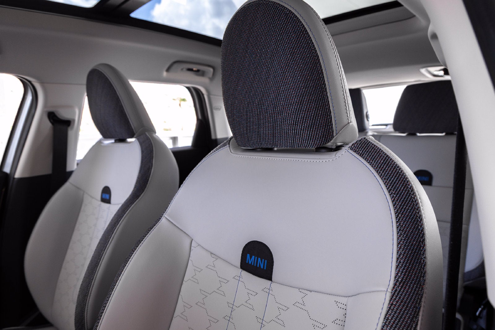2025 MINI Cooper Countryman Base