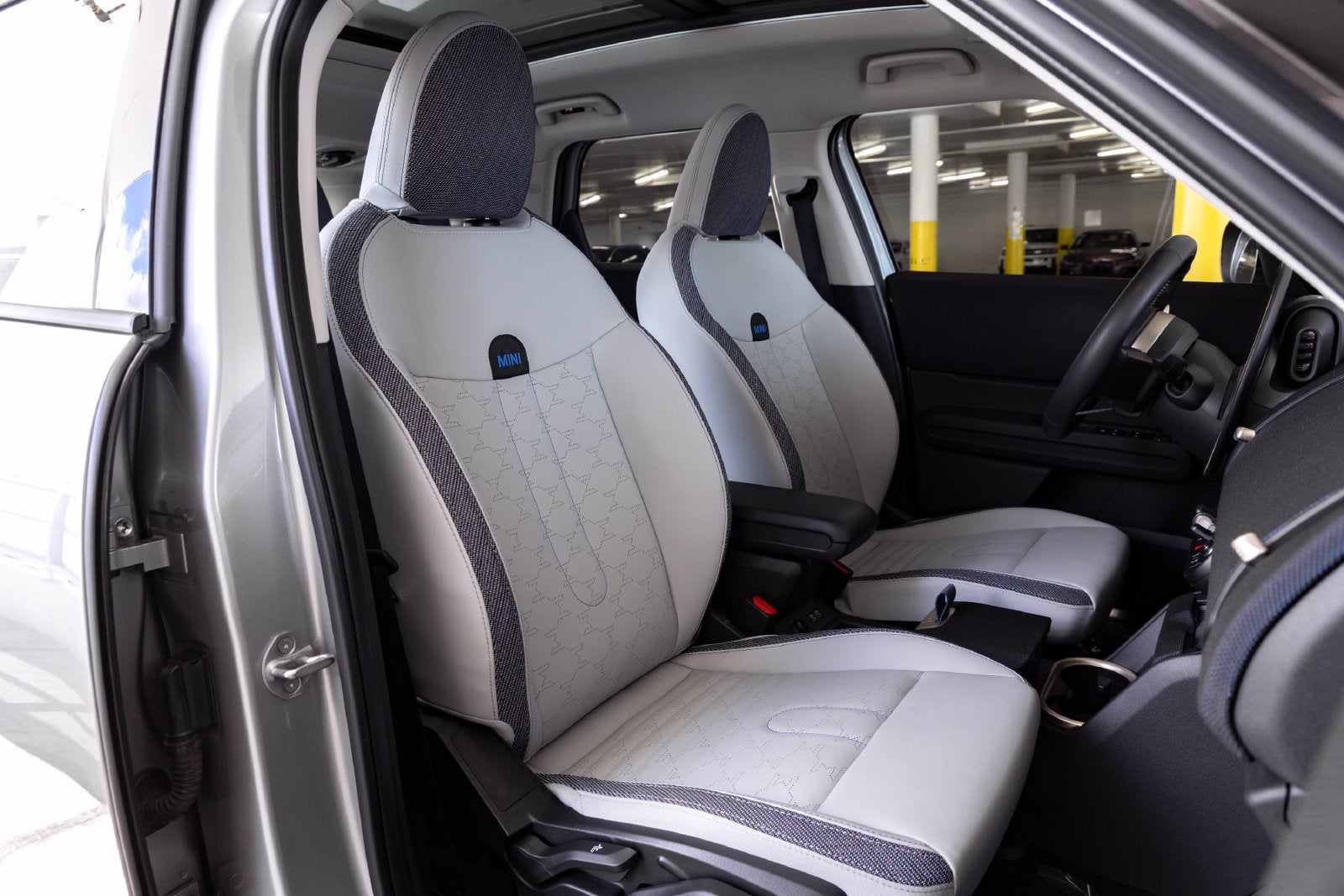 2025 MINI Cooper Countryman Base