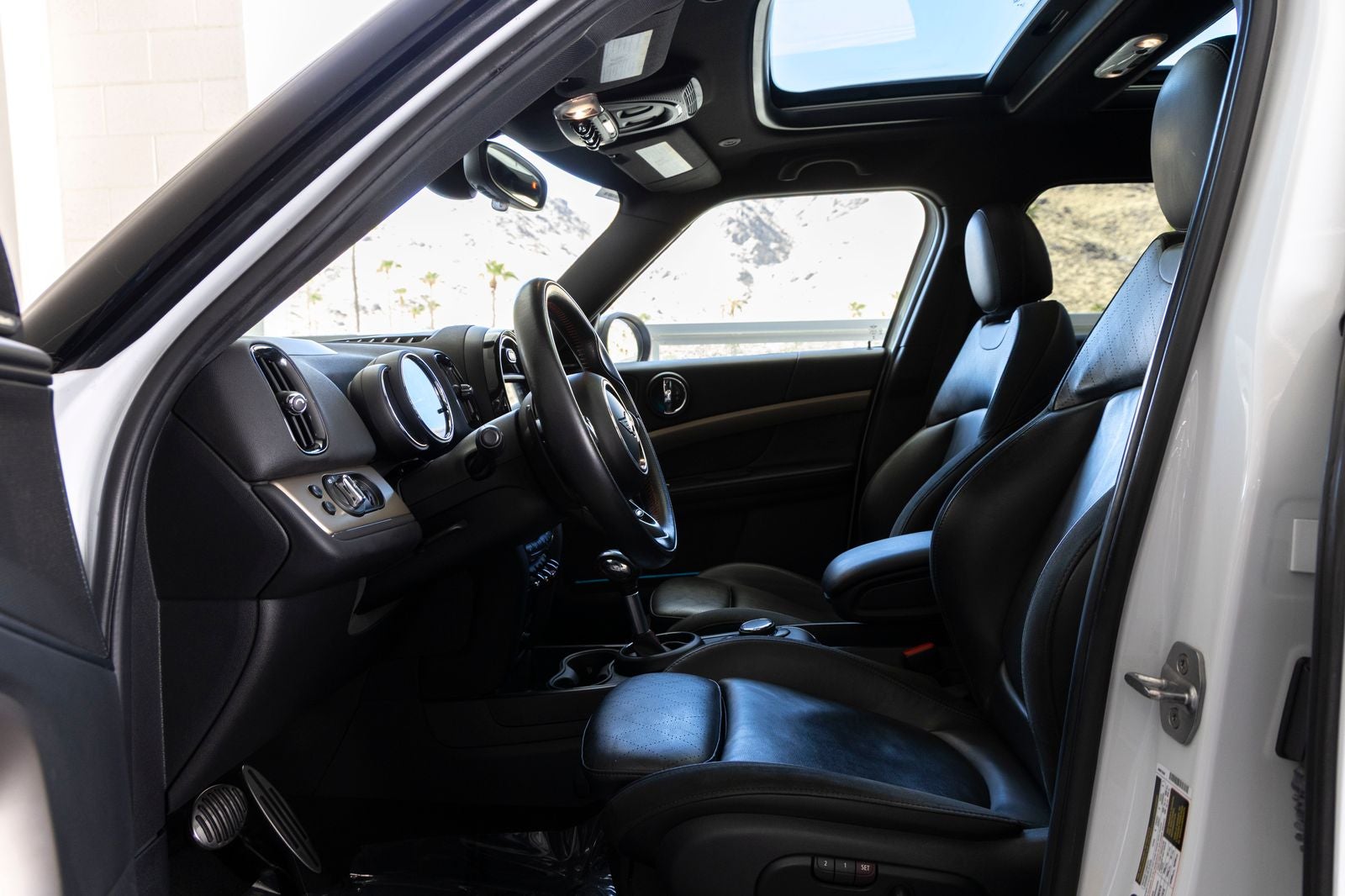 2018 MINI John Cooper Works Countryman Base
