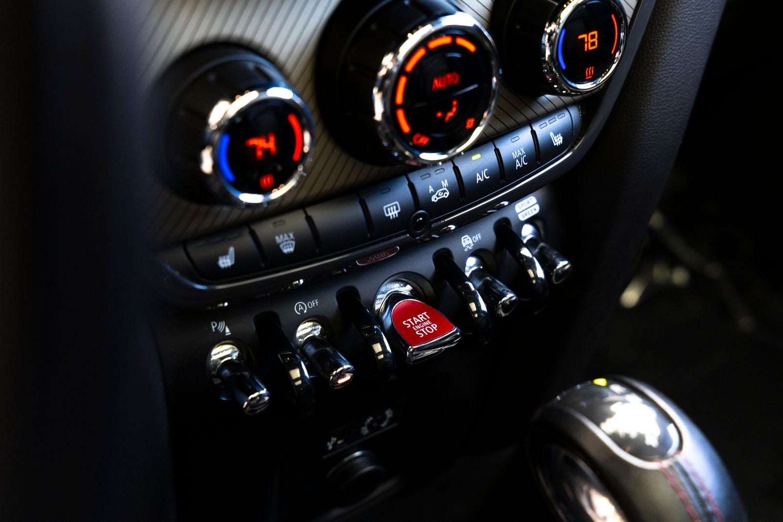2018 MINI John Cooper Works Countryman Base