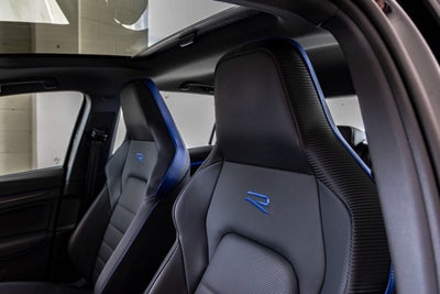 2025 Volkswagen Golf R 2.0T