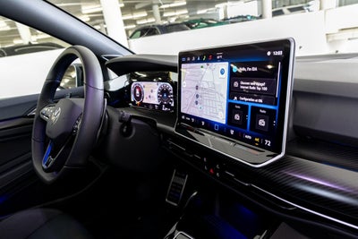 2025 Volkswagen Golf R 2.0T