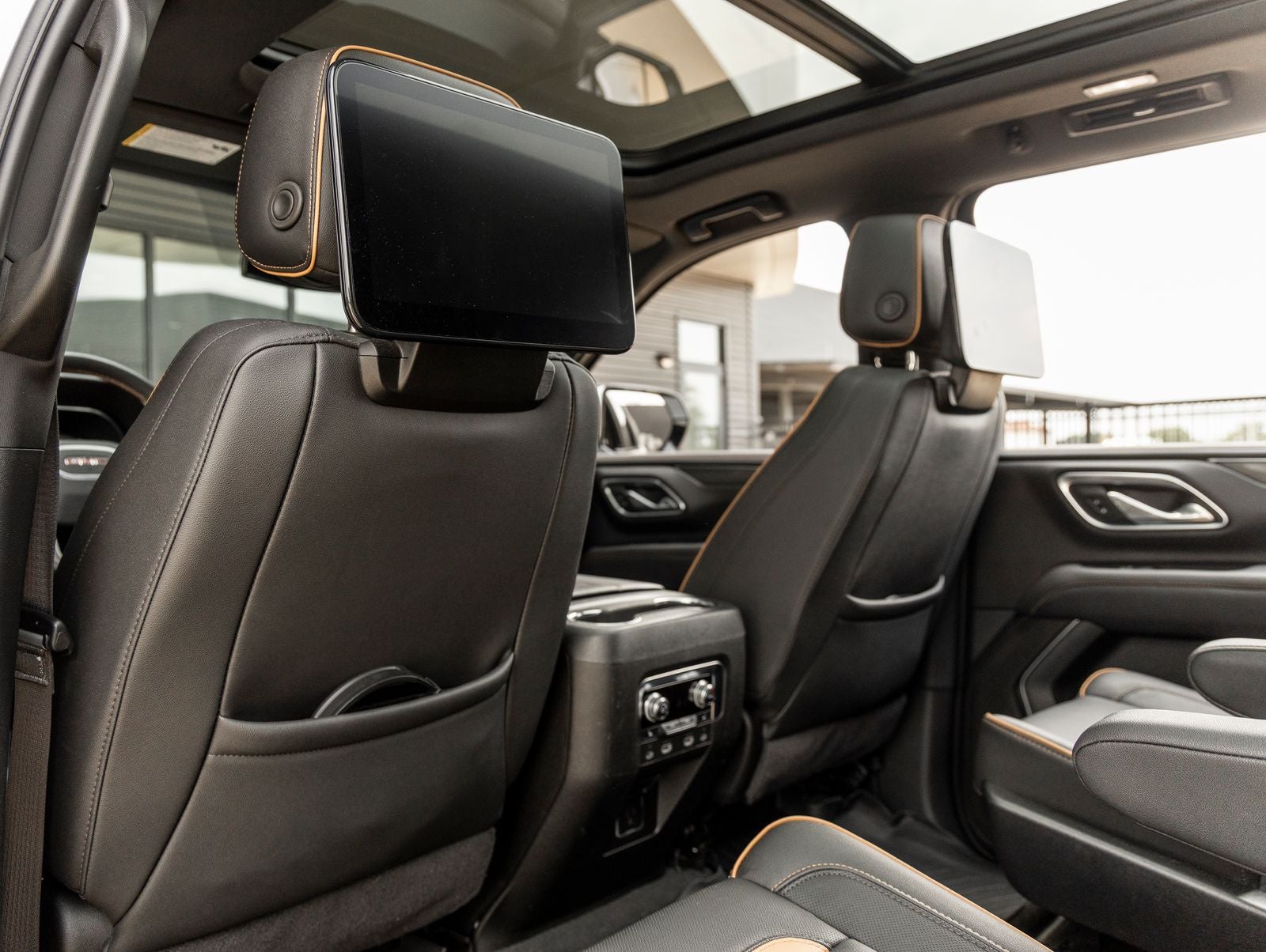 2024 GMC Yukon XL AT4