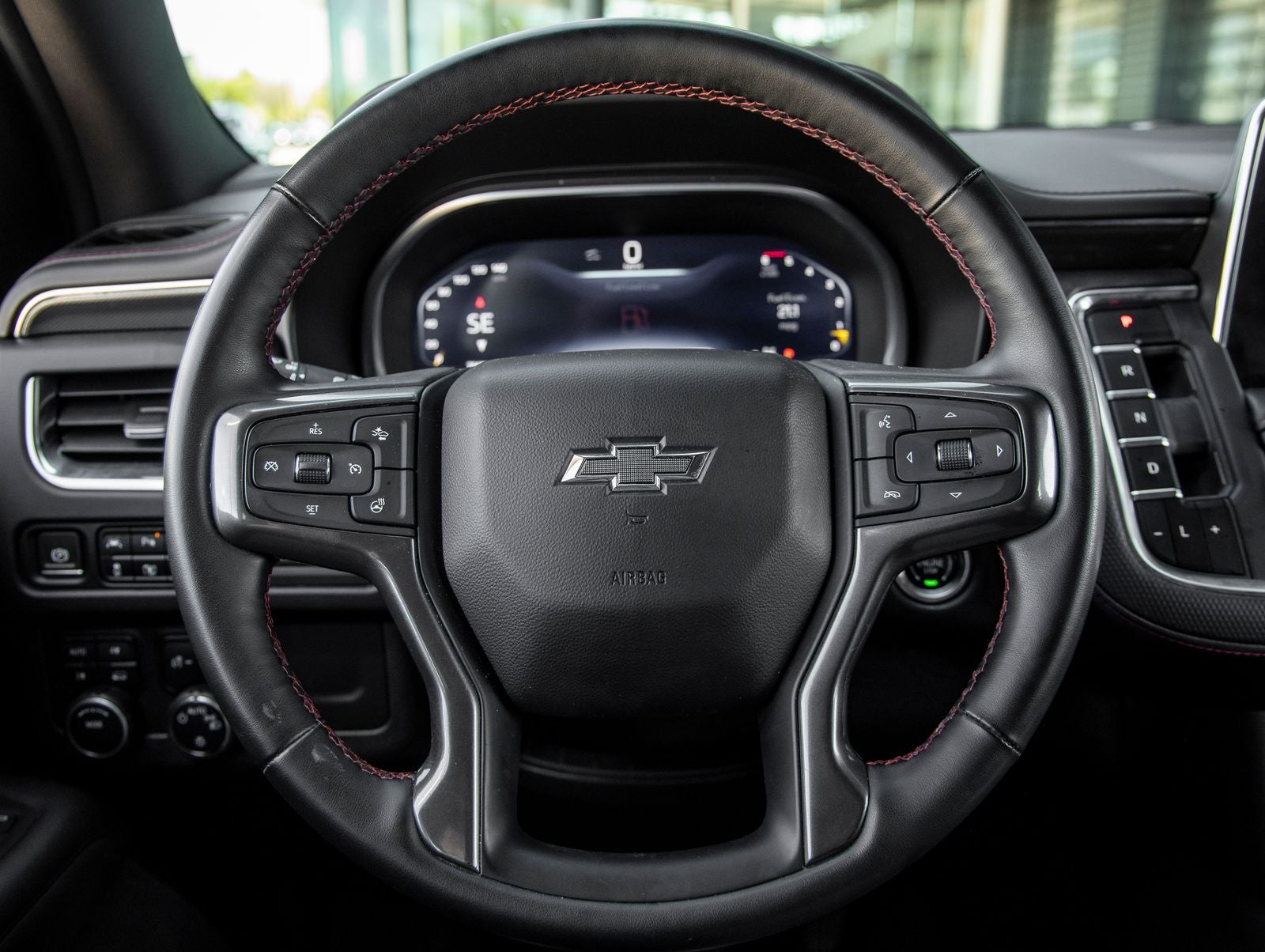 2023 Chevrolet Suburban RST