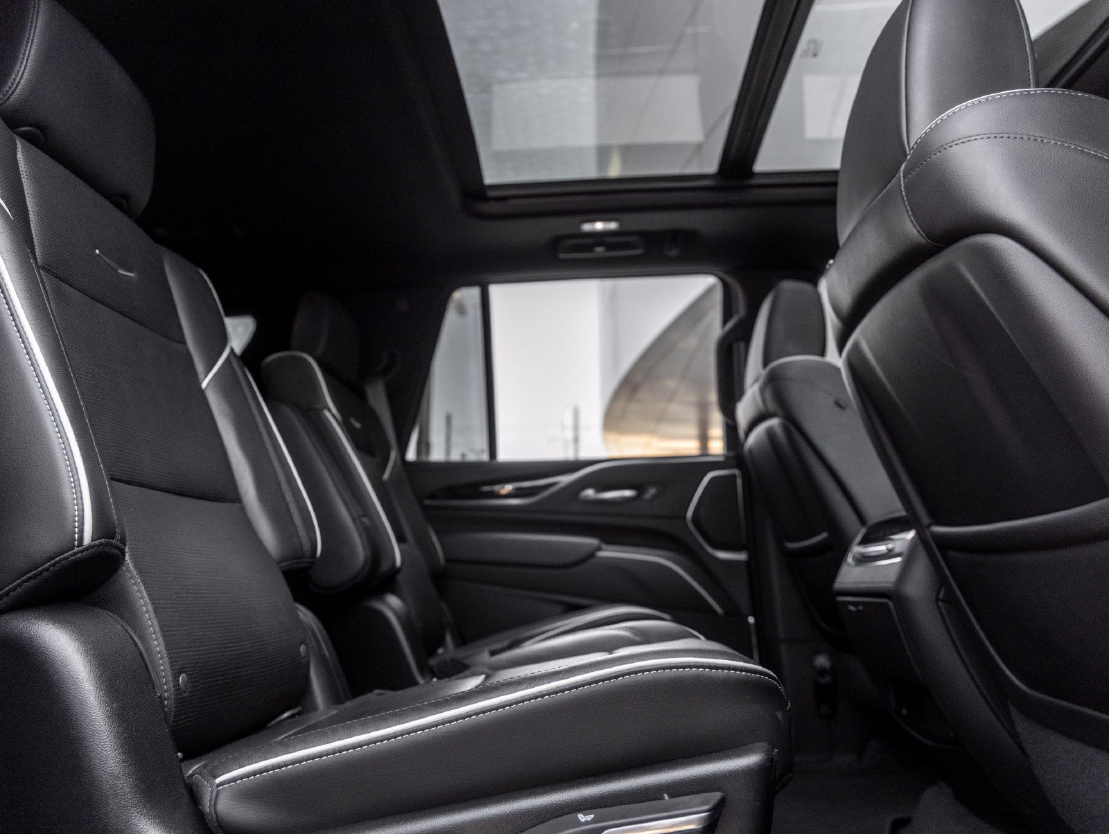 2022 Cadillac Escalade Sport