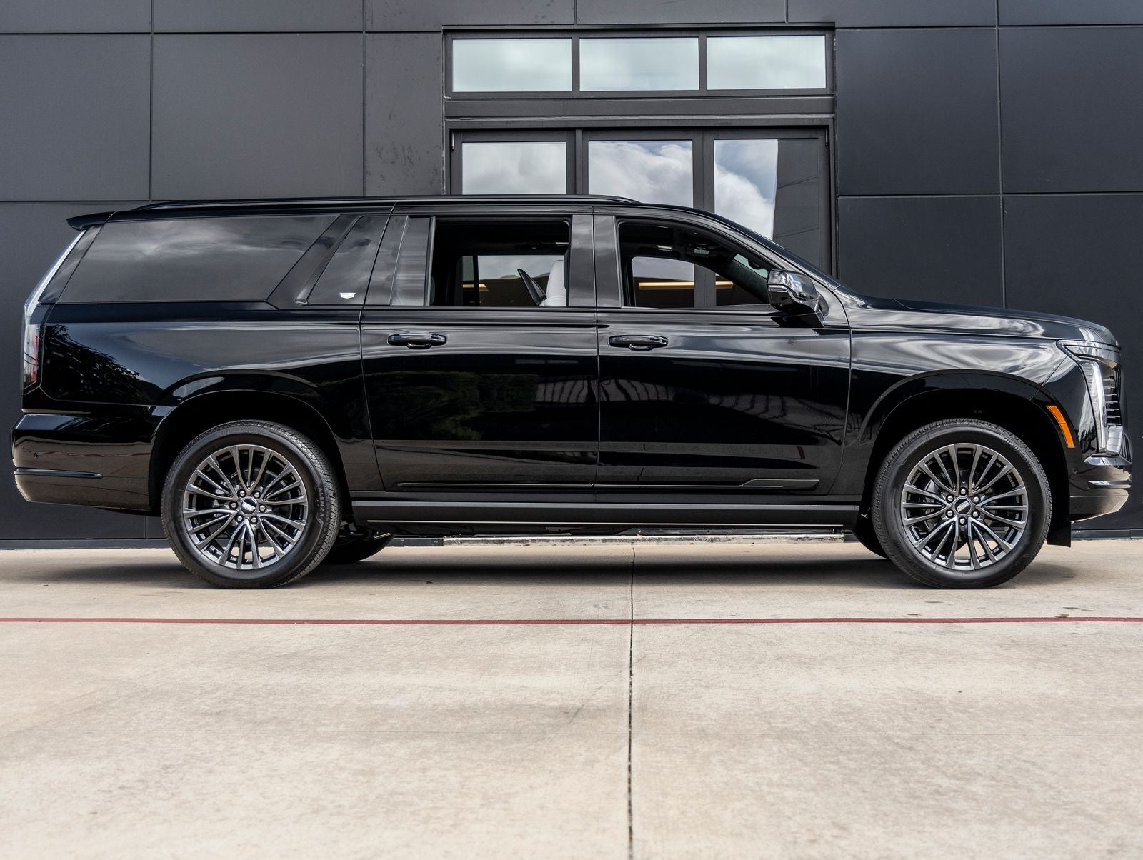 2026 Cadillac Escalade ESV Platinum Edition