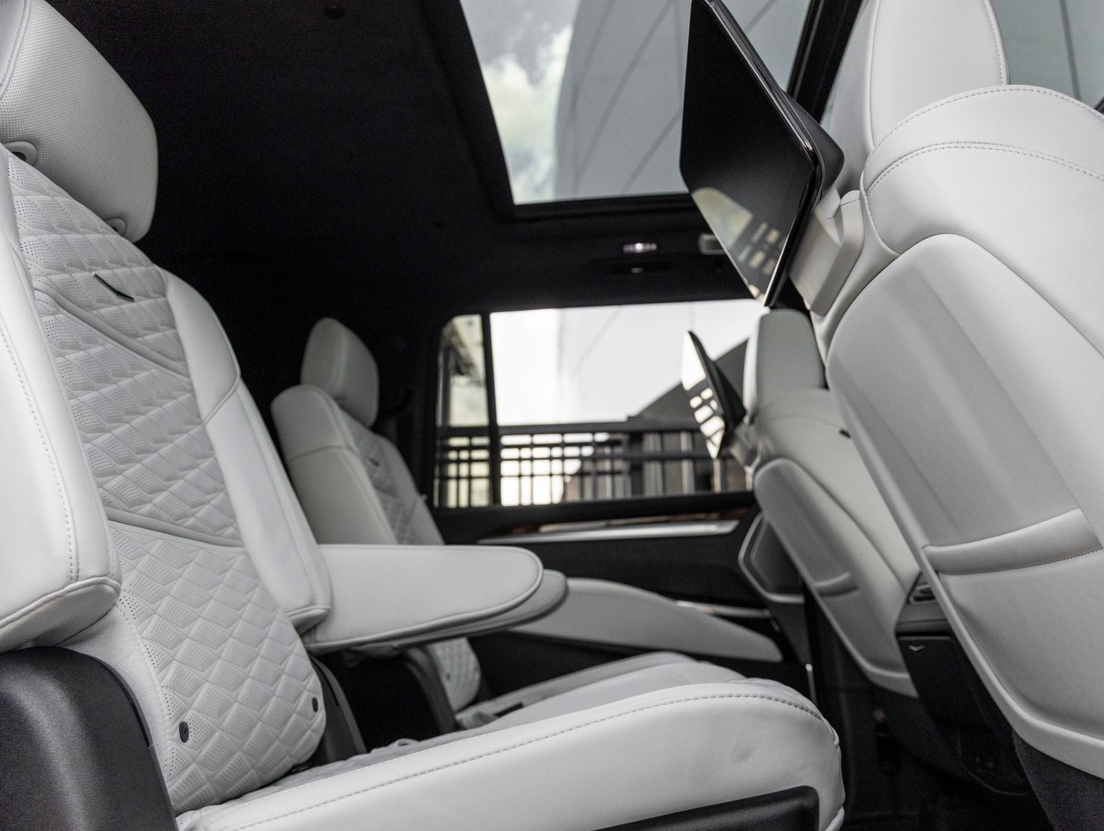 2026 Cadillac Escalade ESV Platinum Edition