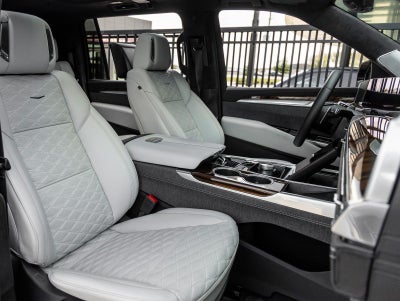 2026 Cadillac Escalade ESV Platinum Edition