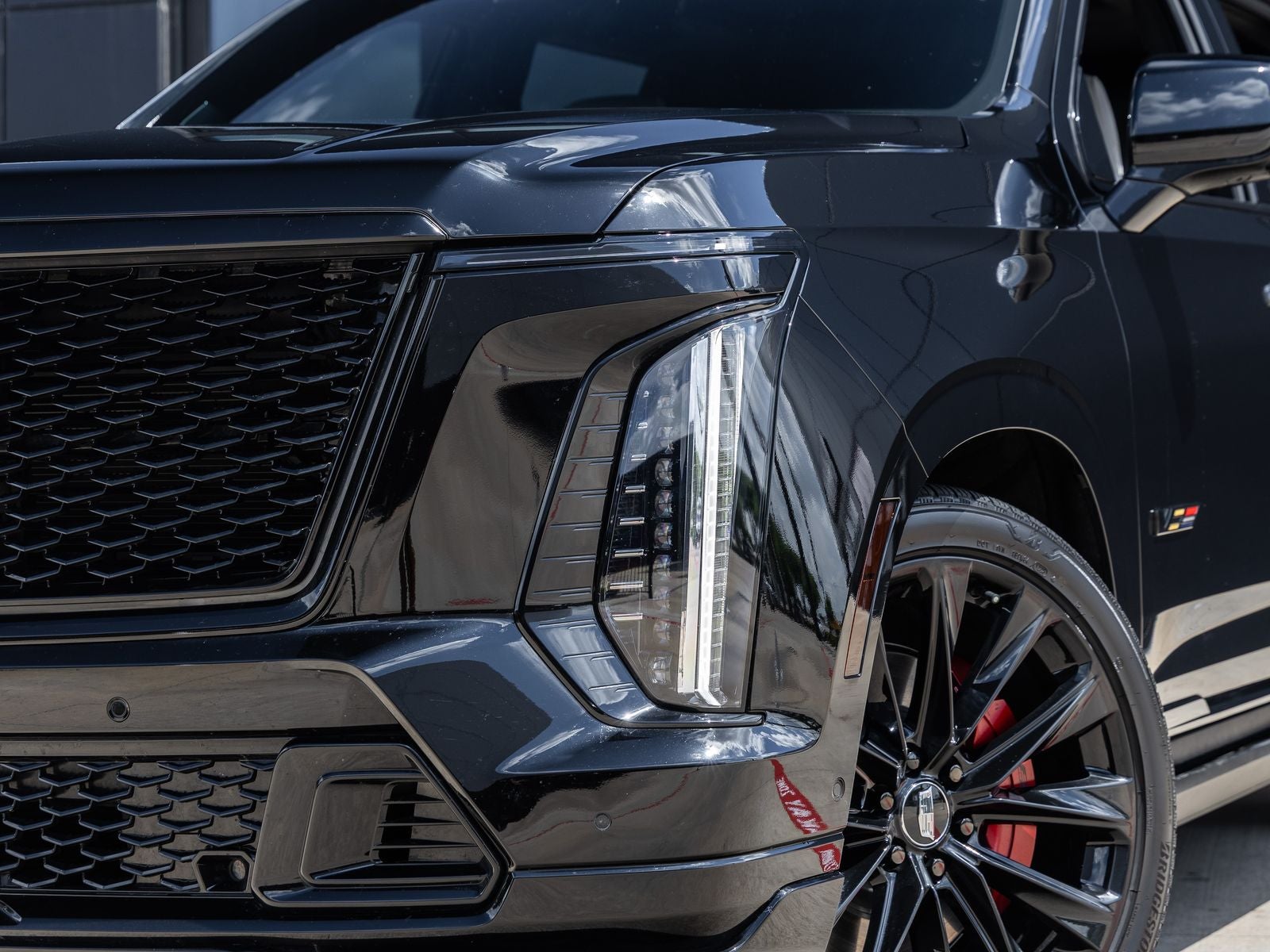 2025 Cadillac Escalade ESV V-Series