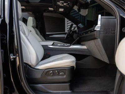2025 Cadillac Escalade ESV V-Series
