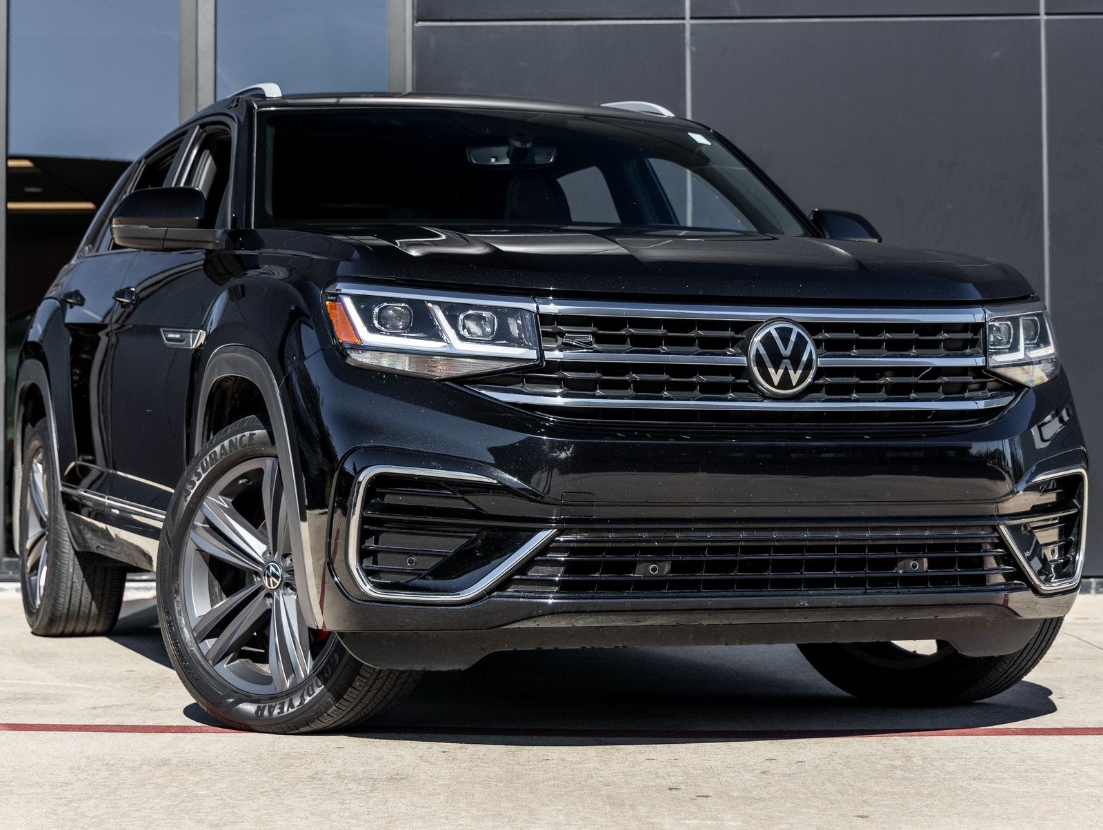 2021 Volkswagen Atlas Cross Sport 3.6L V6 SE w/Technology R-Line
