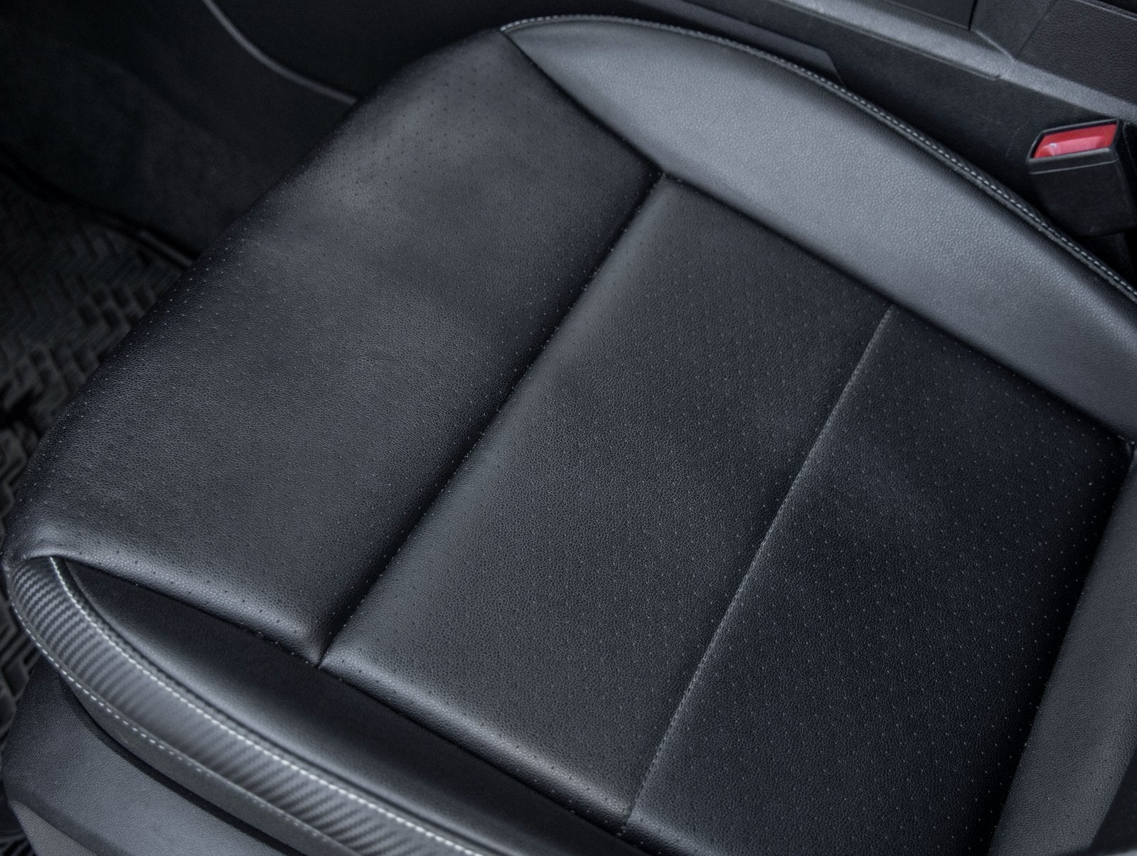 2021 Volkswagen Atlas Cross Sport 3.6L V6 SE w/Technology R-Line