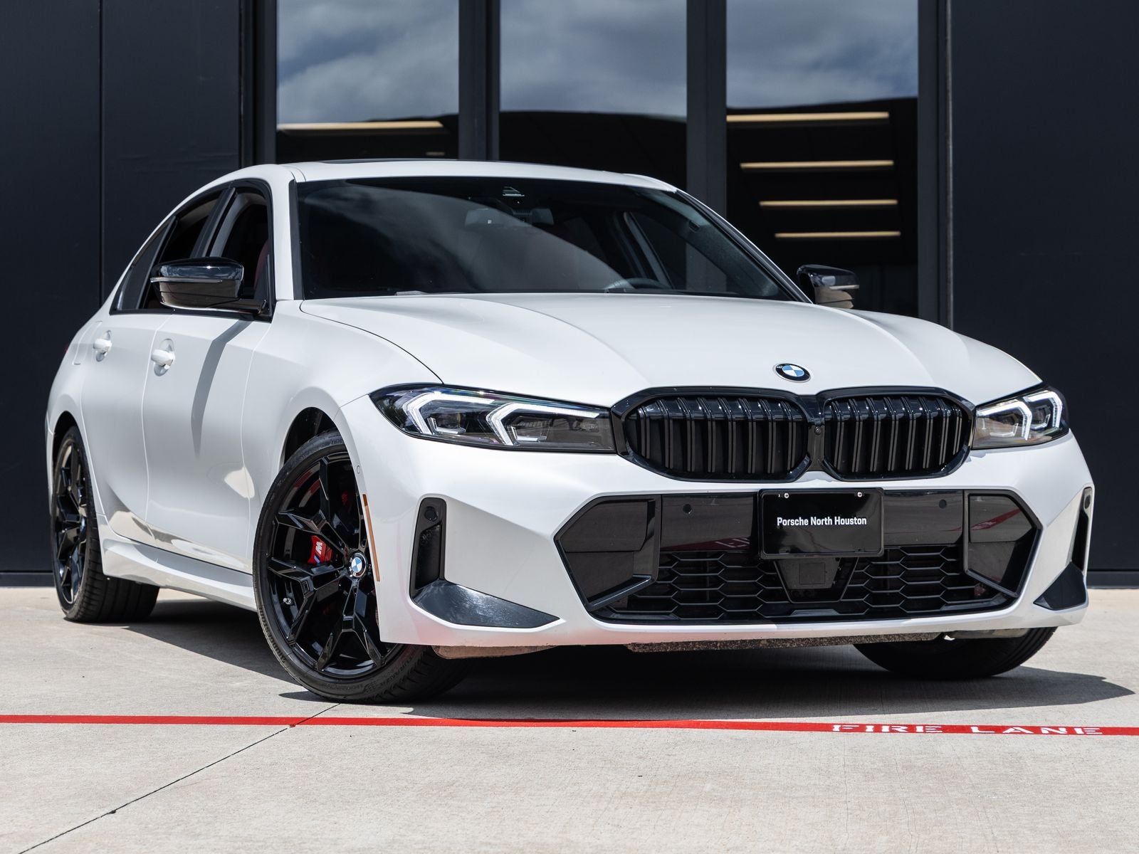 2025 BMW 3 Series 330i