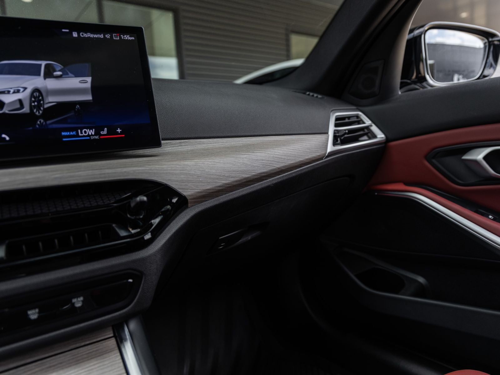 2025 BMW 3 Series 330i