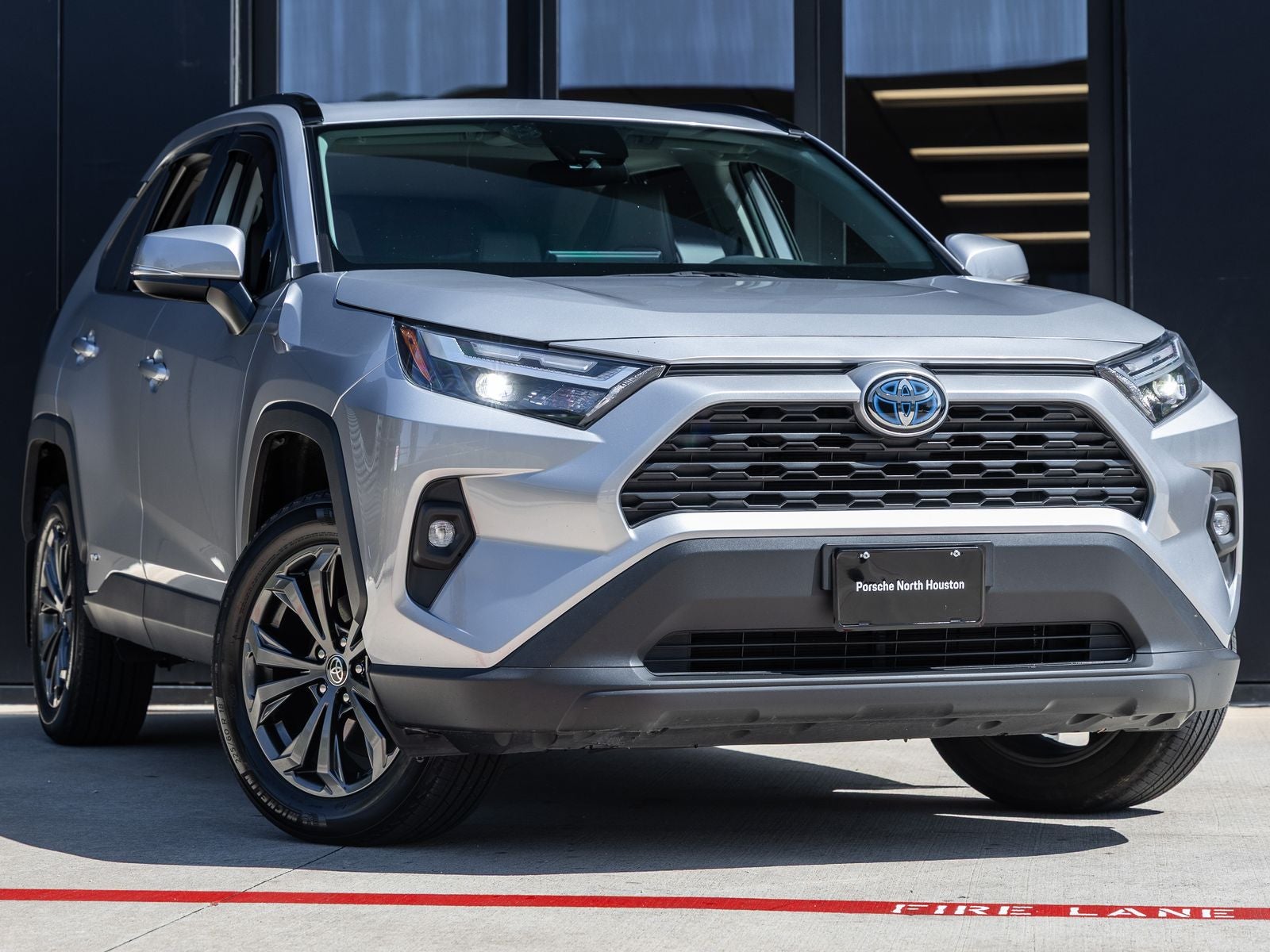 2023 Toyota RAV4 Hybrid XLE Premium