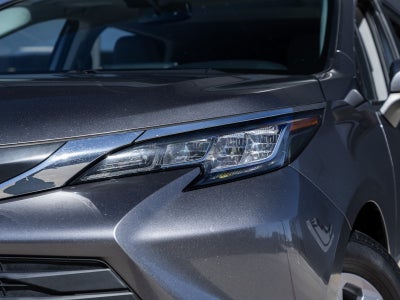 2023 Toyota Sienna XLE