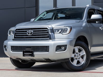 2020 Toyota Sequoia SR5 5.7L