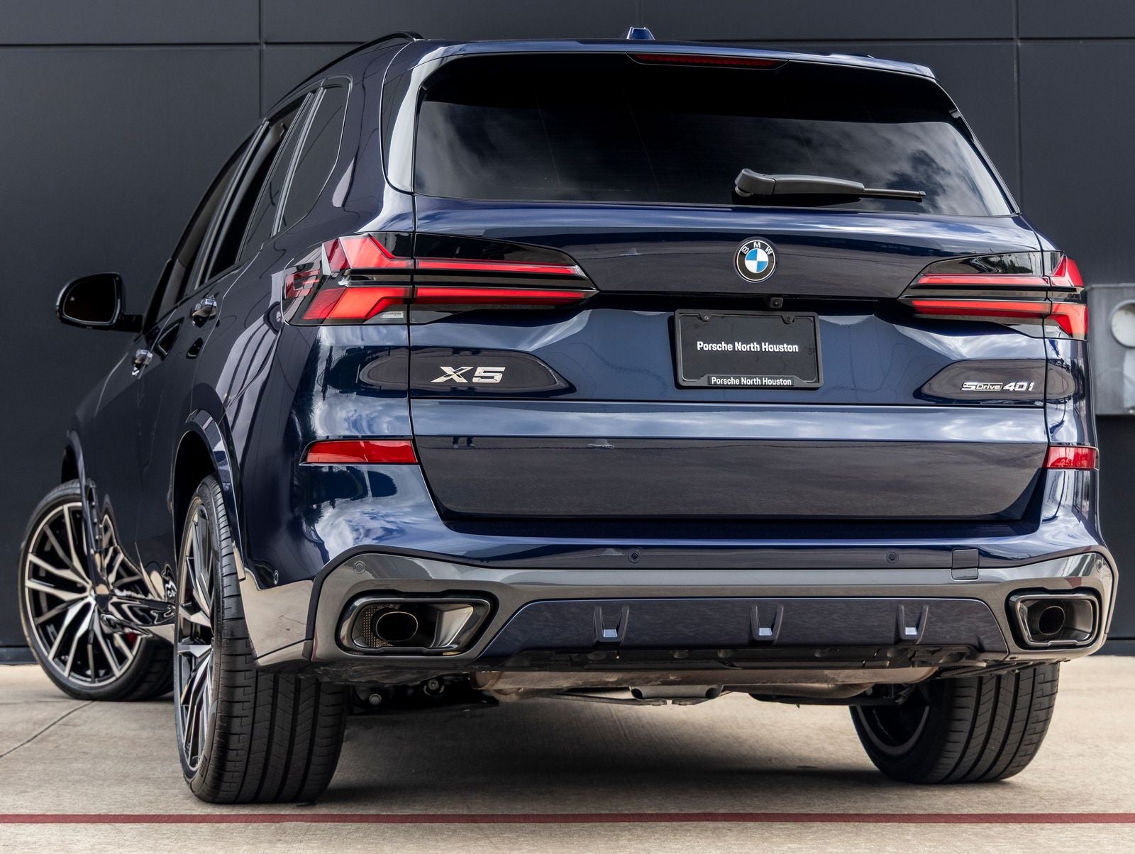 2026 BMW X5 sDrive40i