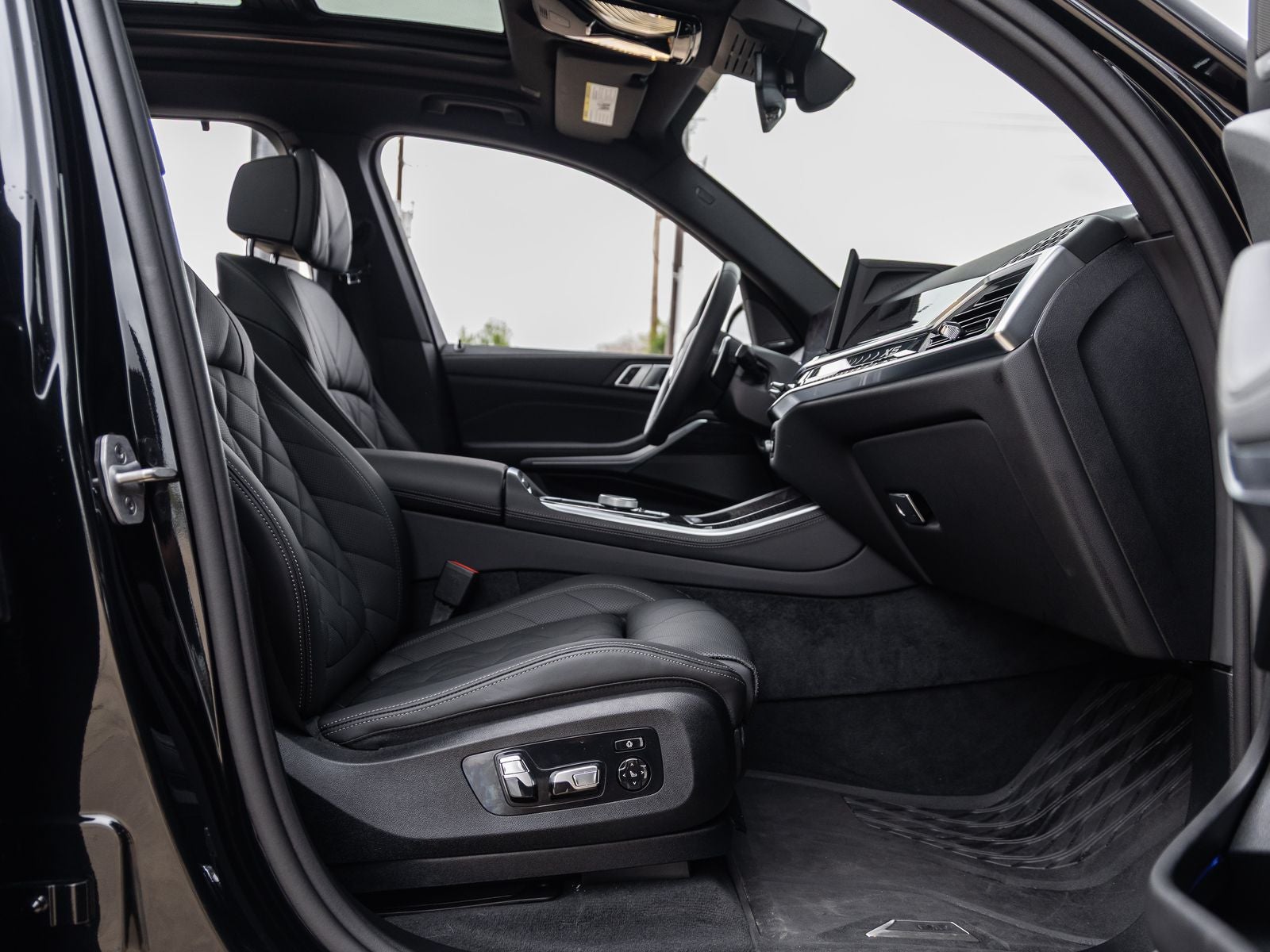 2025 BMW X5 sDrive40i