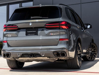 2025 BMW X5 M60i