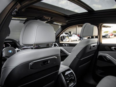 2025 BMW X6 xDrive40i
