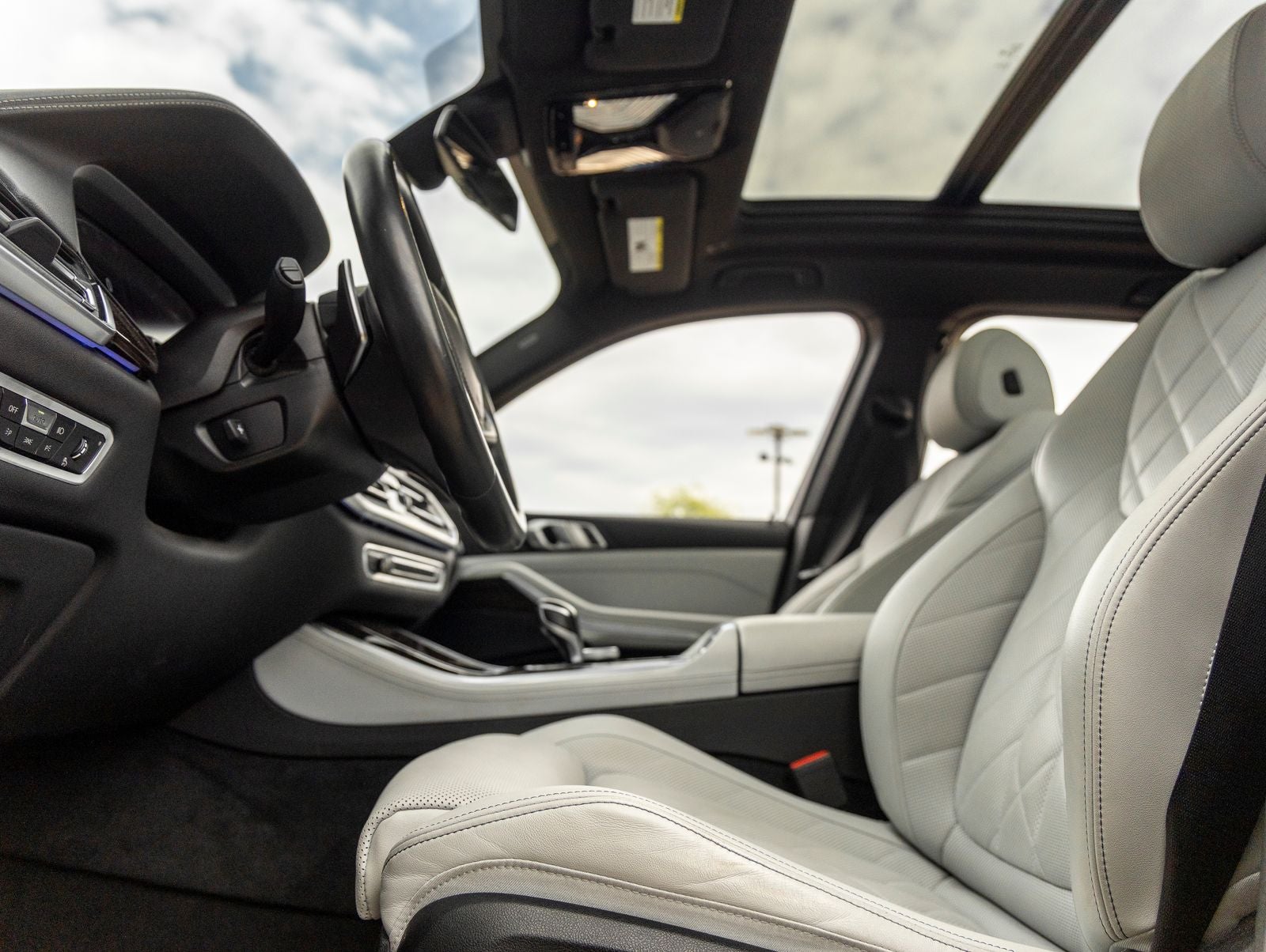 2023 BMW X5 sDrive40i