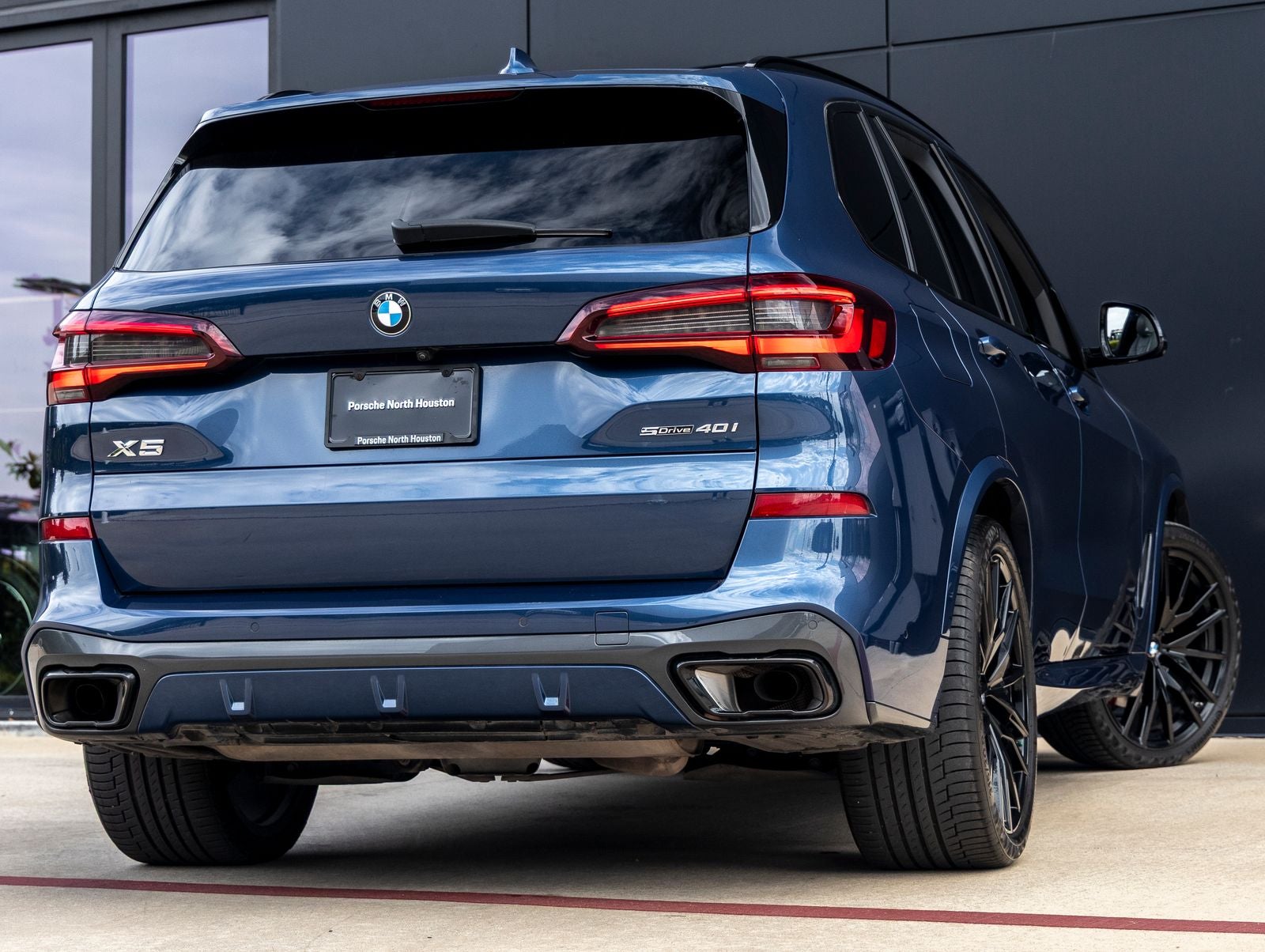 2023 BMW X5 sDrive40i