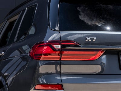 2020 BMW X7 M50i
