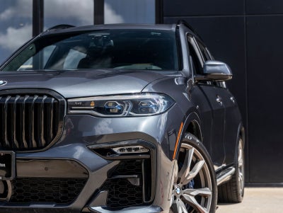 2020 BMW X7 M50i