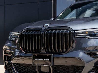 2020 BMW X7 M50i