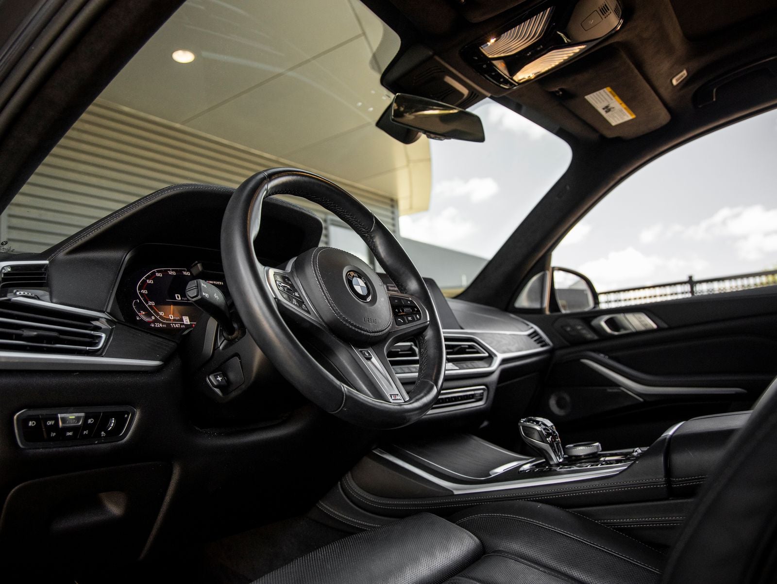2020 BMW X7 M50i