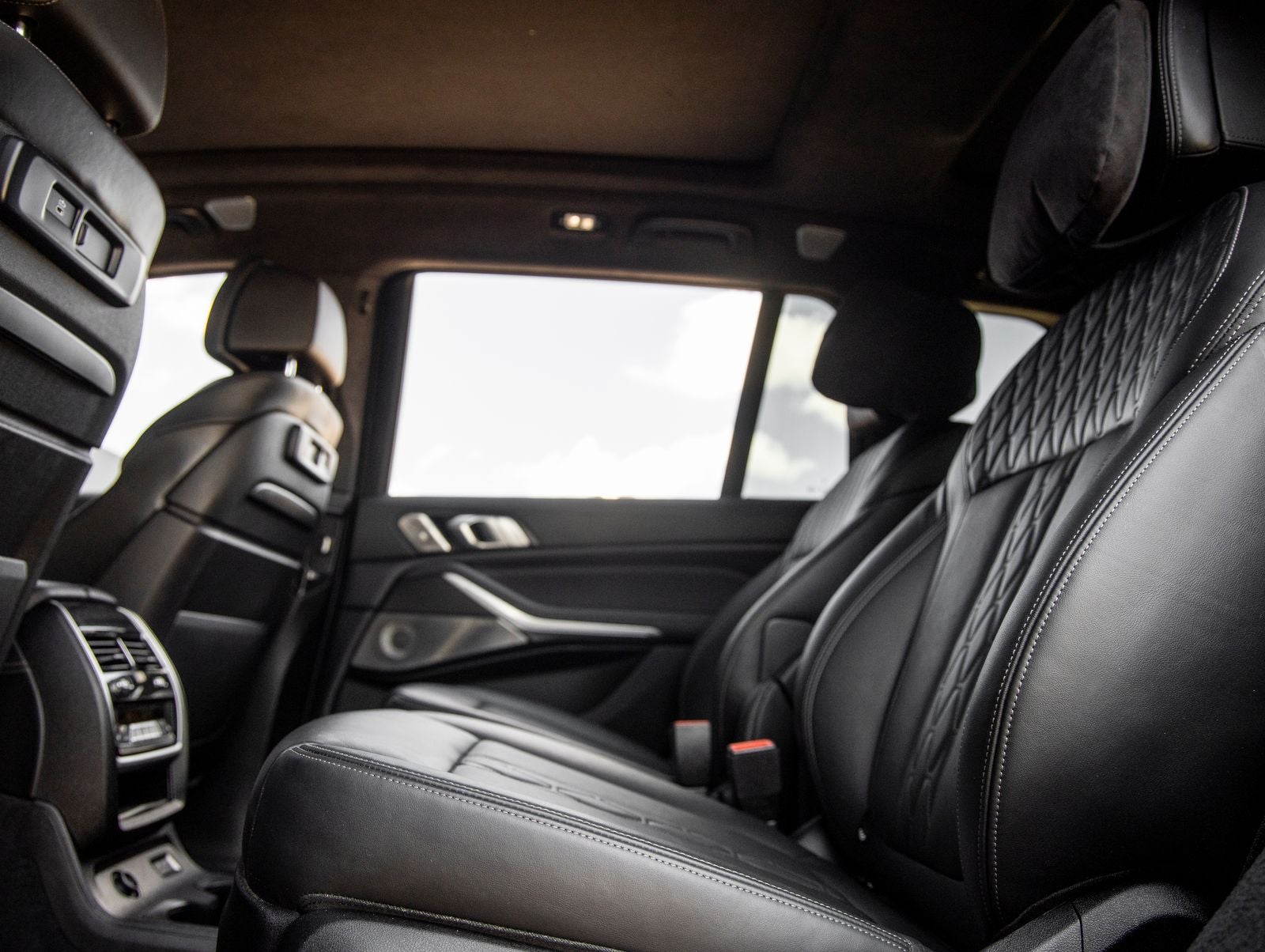 2020 BMW X7 M50i