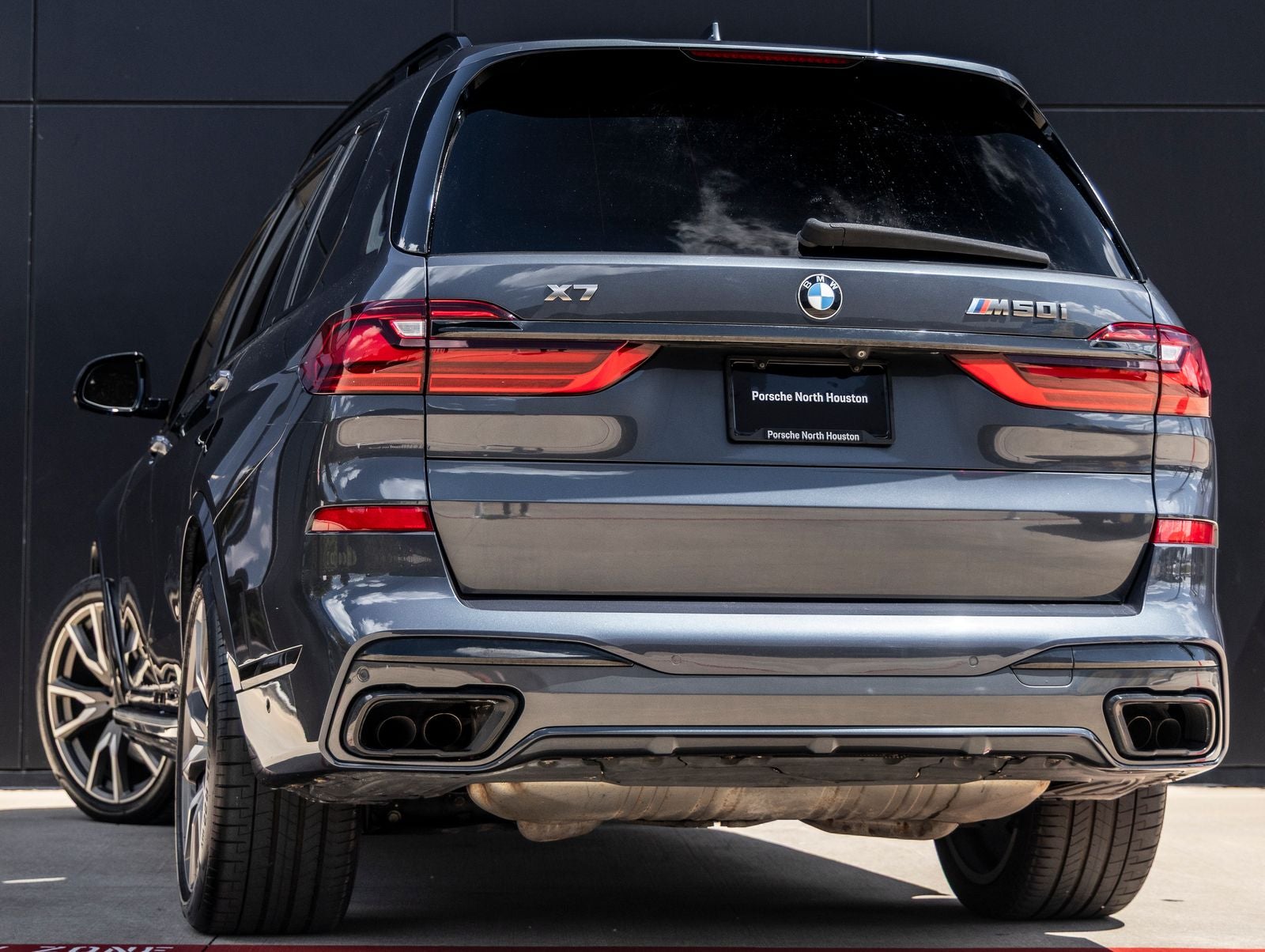 2020 BMW X7 M50i