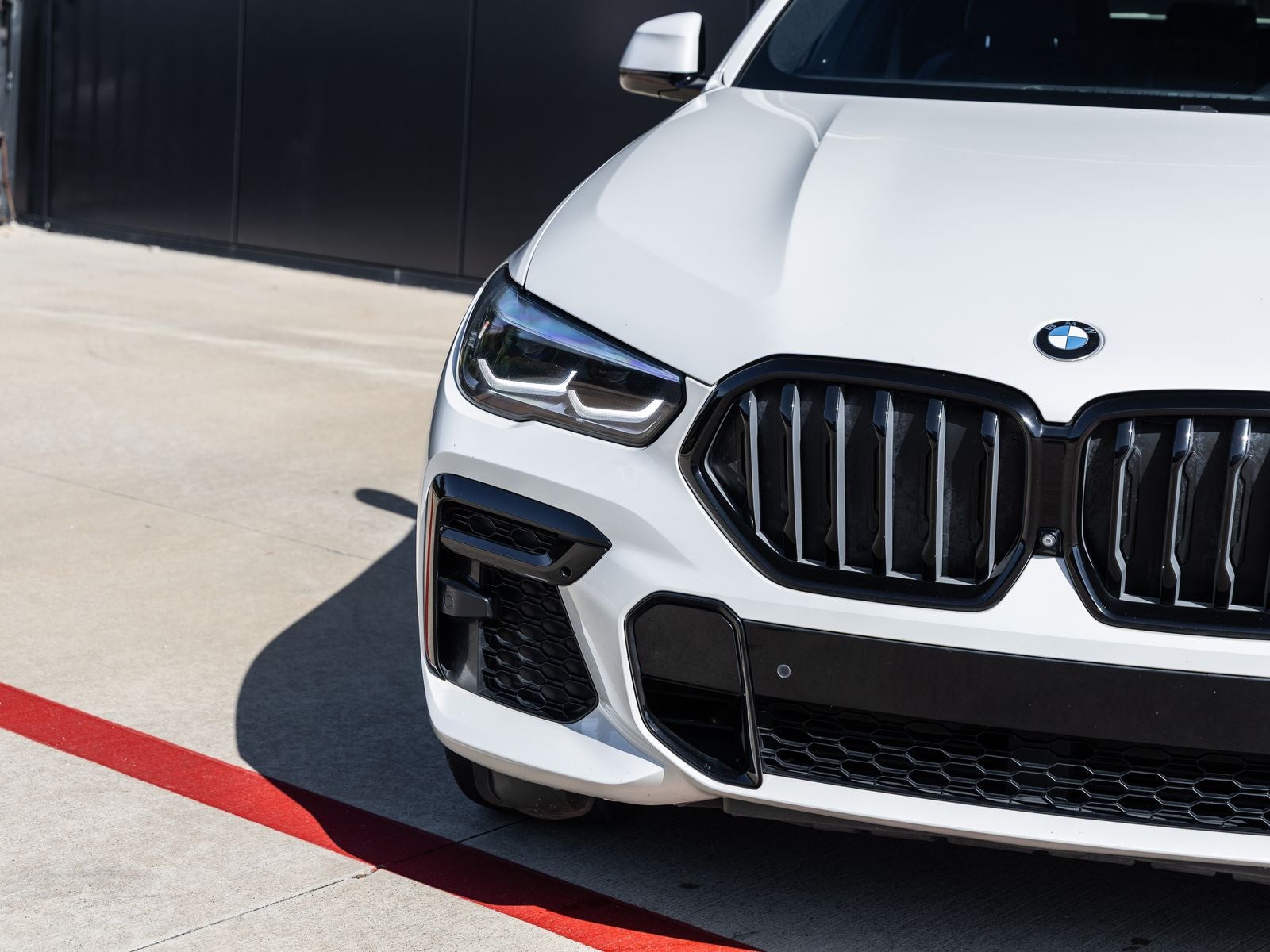 2022 BMW X6 xDrive40i