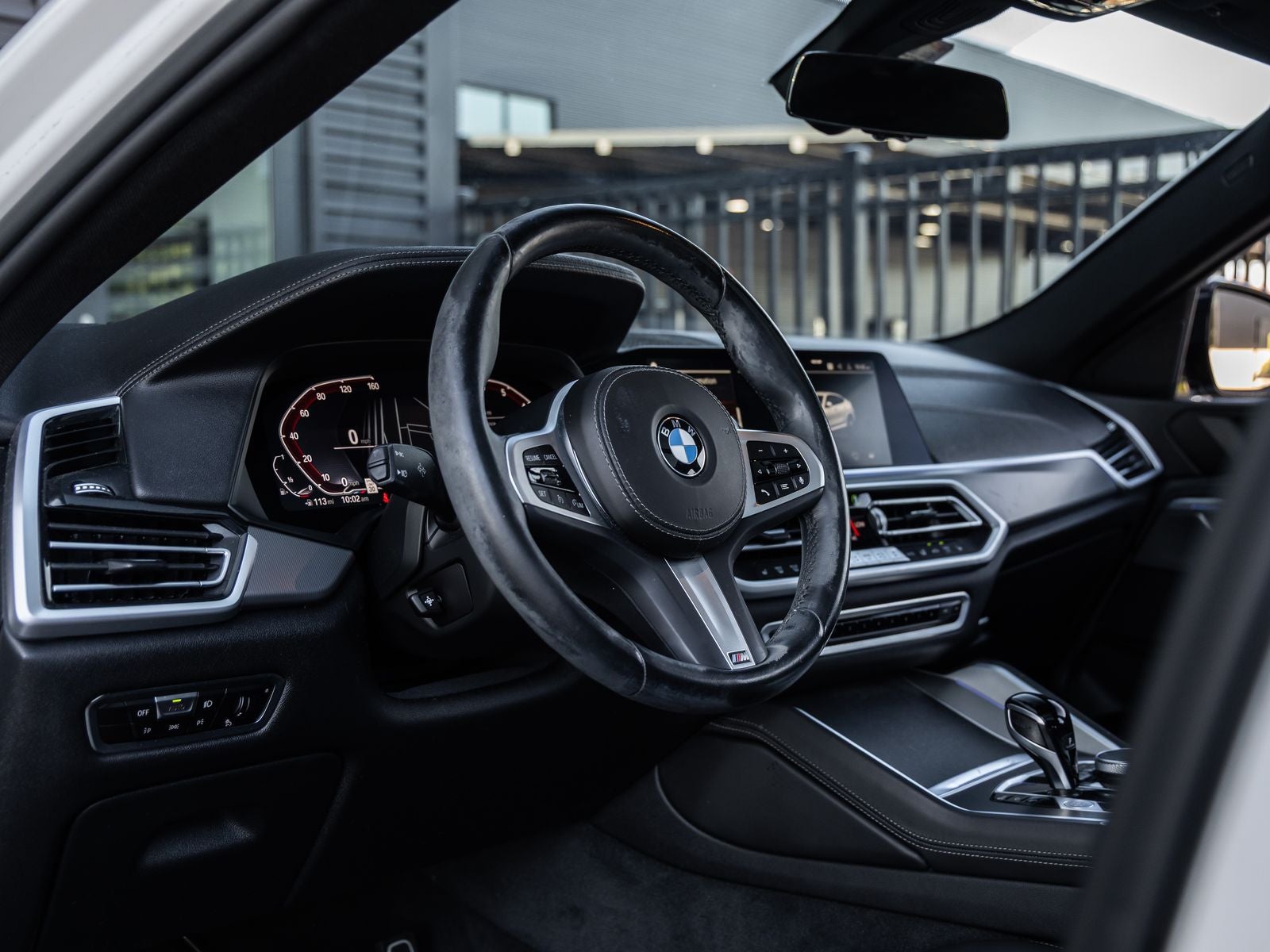 2022 BMW X6 xDrive40i