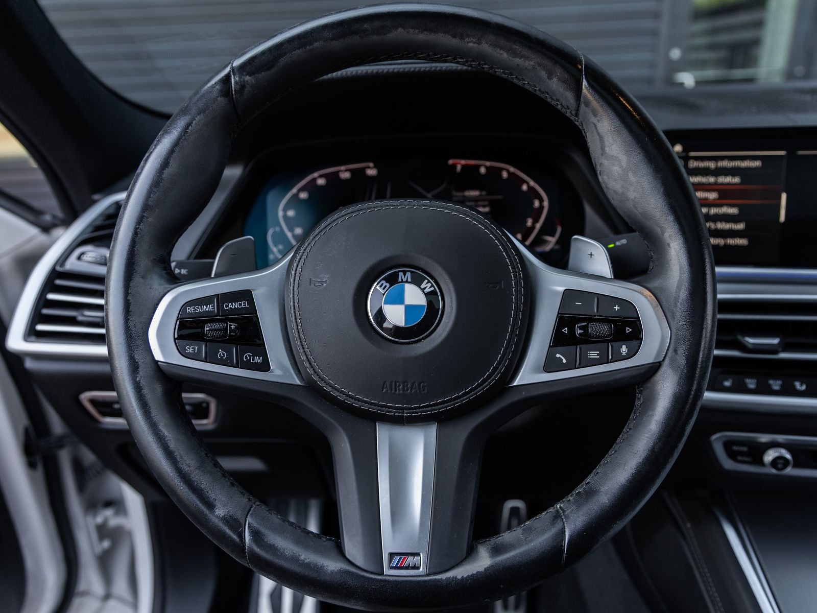2022 BMW X6 xDrive40i