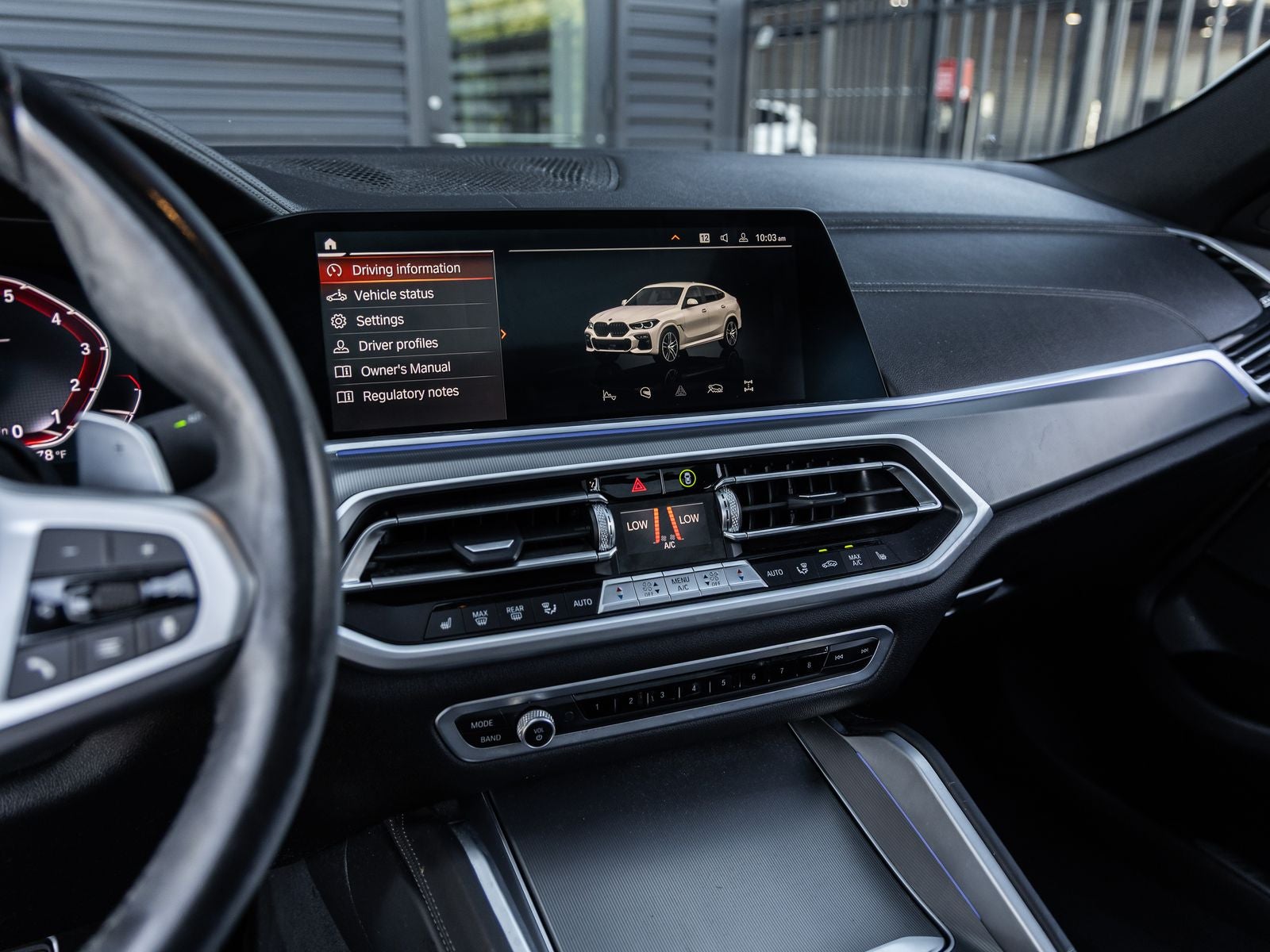 2022 BMW X6 xDrive40i