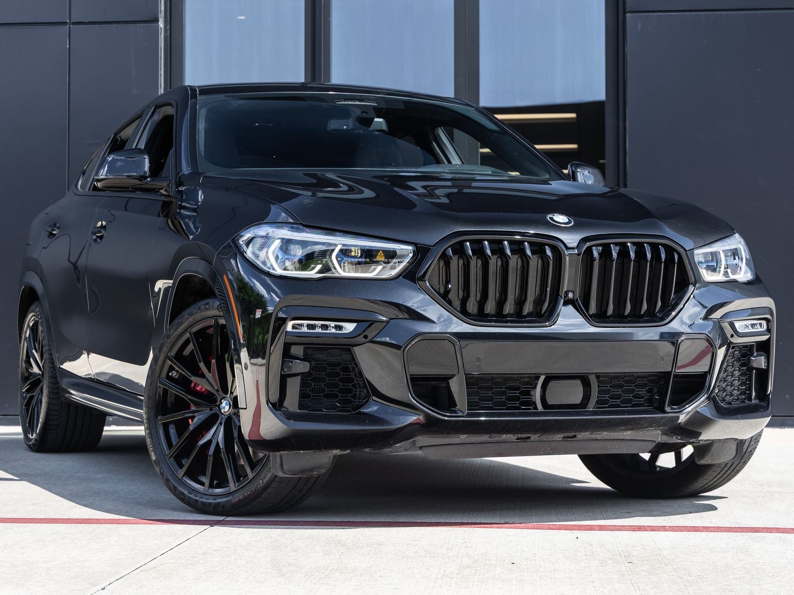2021 BMW X6 M50i