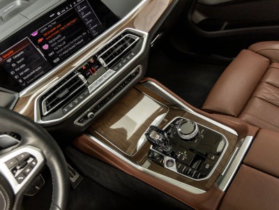 2021 BMW X6 M50i
