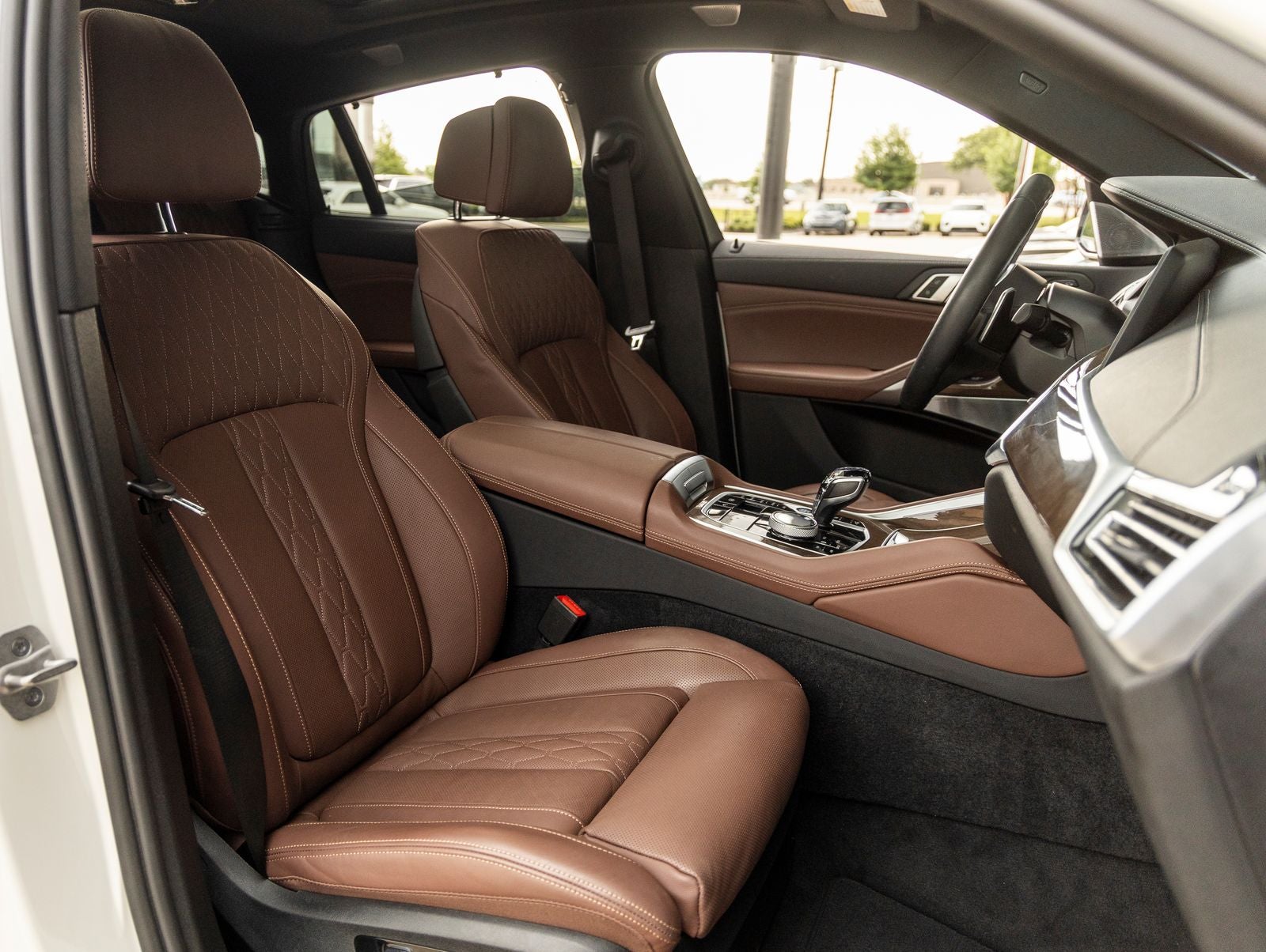 2021 BMW X6 M50i