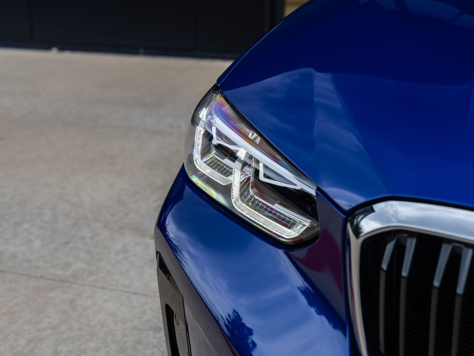 2025 BMW X4 M Base