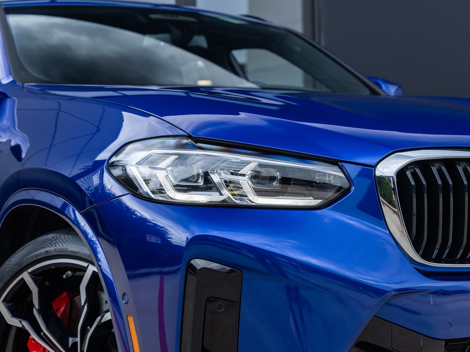 2025 BMW X4 M Base