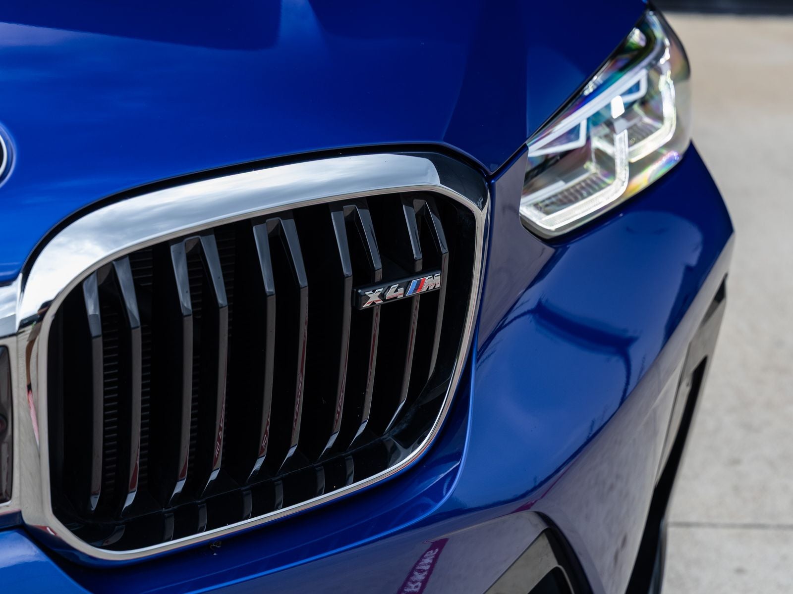 2025 BMW X4 M Base