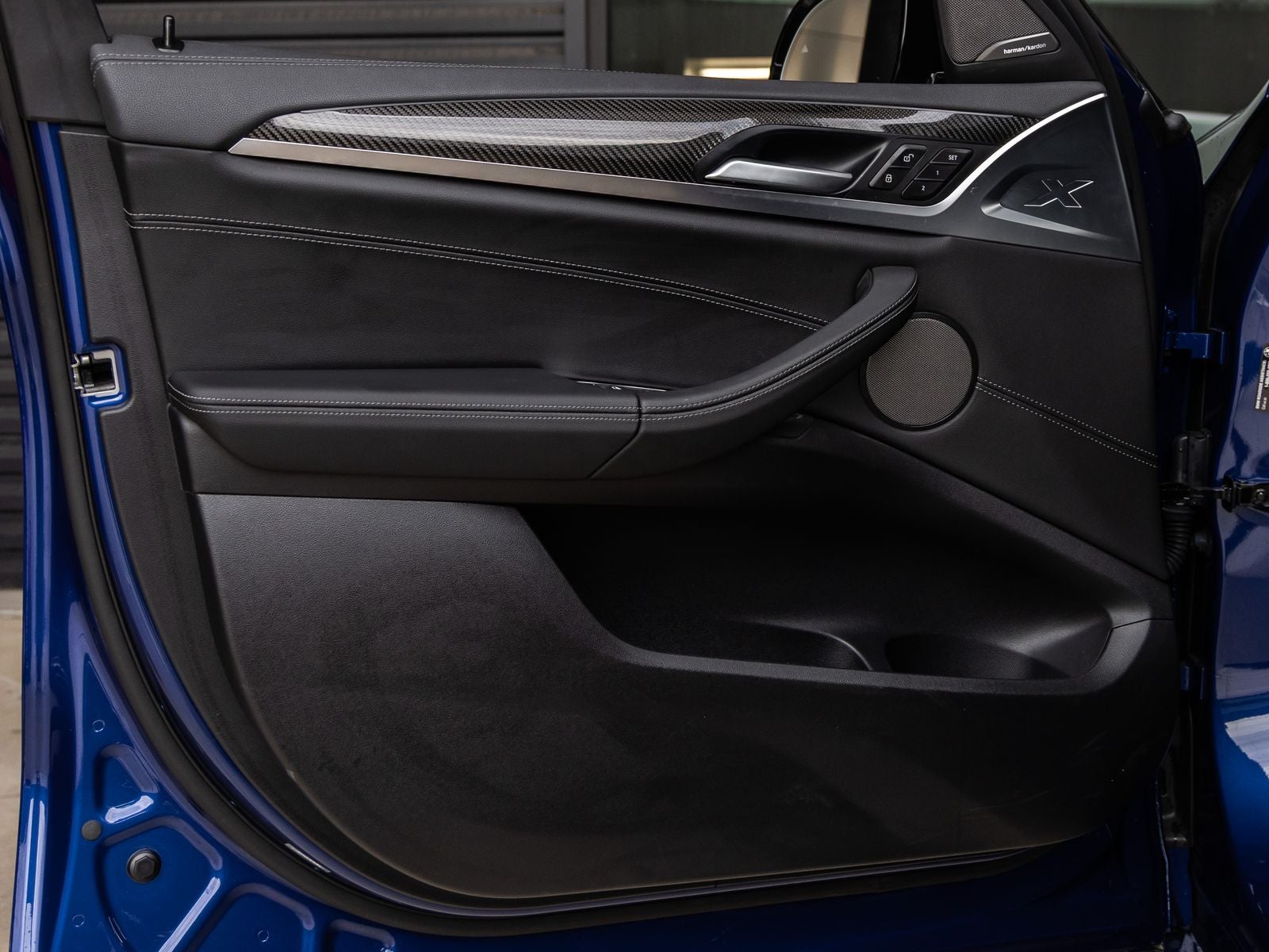 2025 BMW X4 M Base