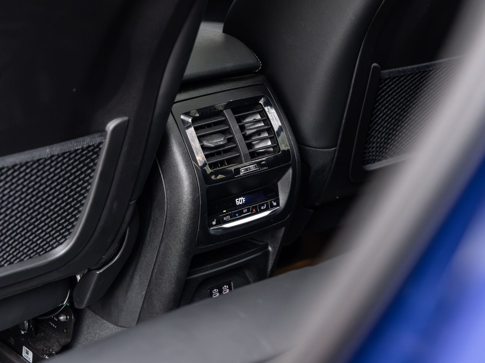 2025 BMW X4 M Base