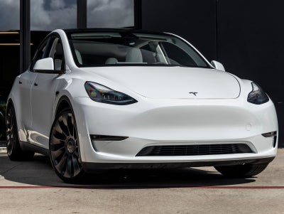 2023 Tesla Model Y Performance