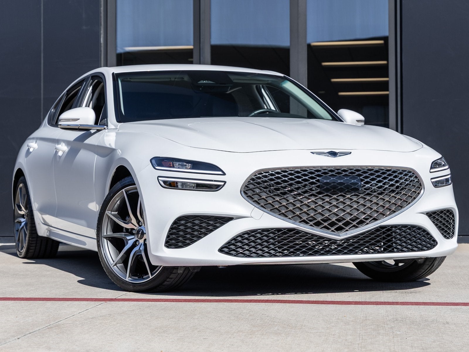 2023 Genesis G70 2.0T