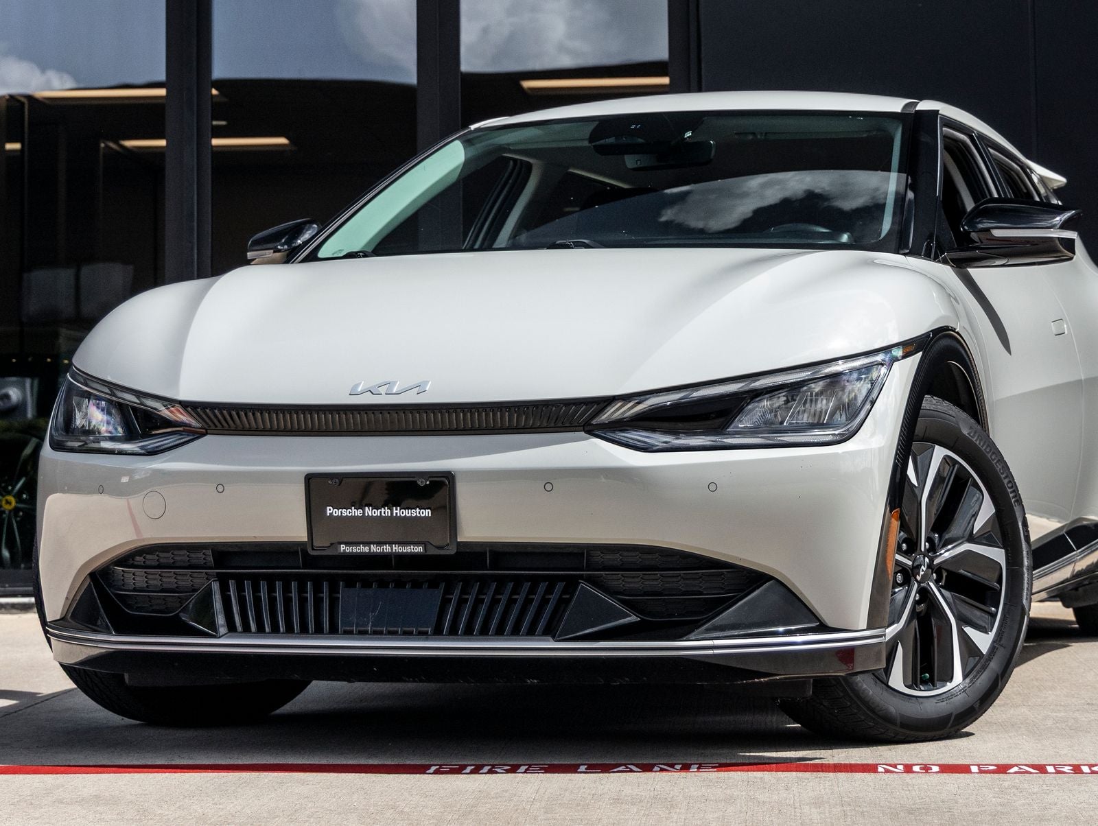 2022 Kia EV6 Wind