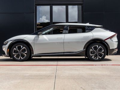 2022 Kia EV6 Wind